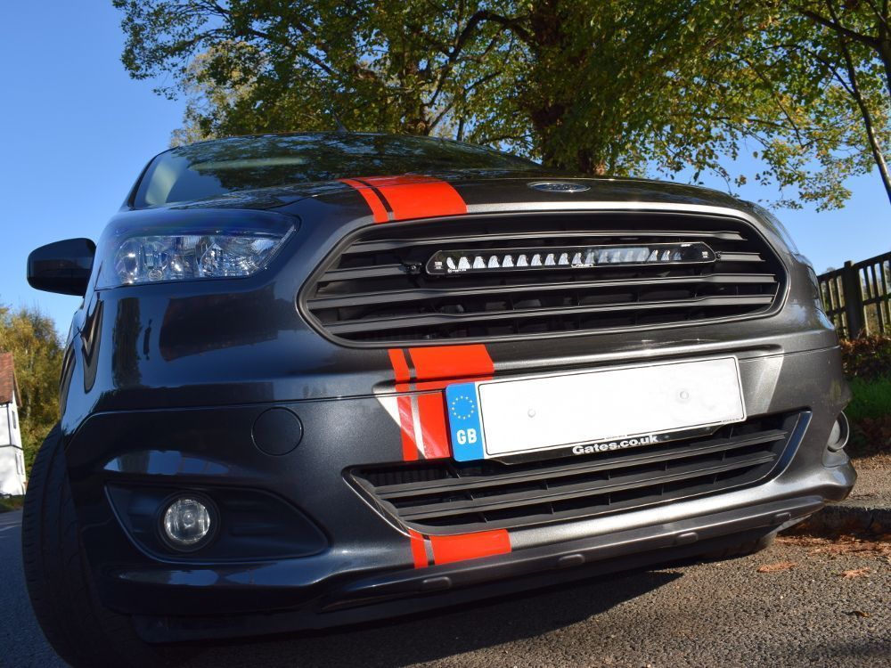 Kit parrilla Std para Ford Transit Courier desde 2014 - Imagen 2