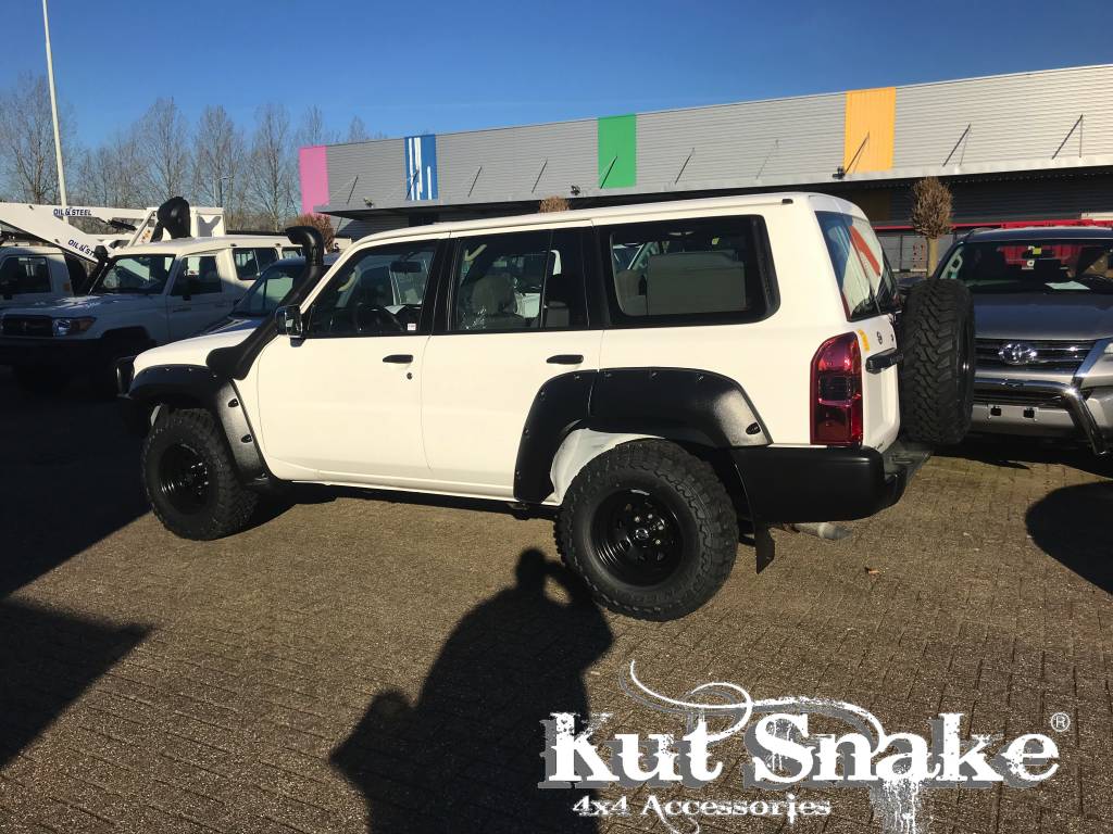 Aletines Kut Snake Nissan Patrol Y61 70mm - Imagen 7