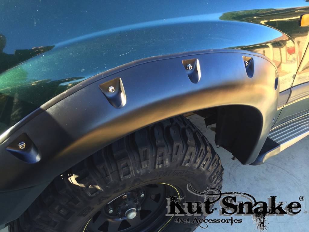 Aletines Kut Snake Toyota Land Cruiser 100 55mm - Imagen 4
