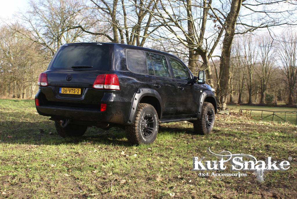 Aletines Kut Snake Toyota Land Cruiser 200 50mm - Imagen 3