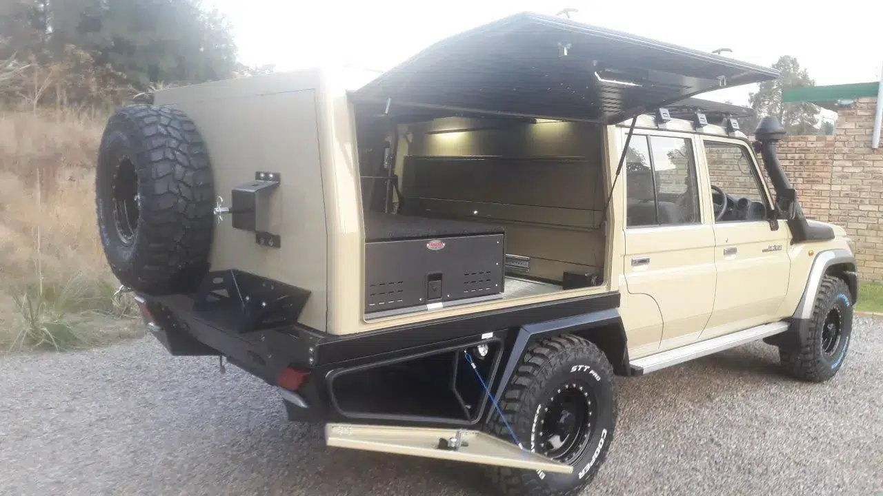Canopy Bushtech Toyota Land Cruiser 79 - Imagen 6