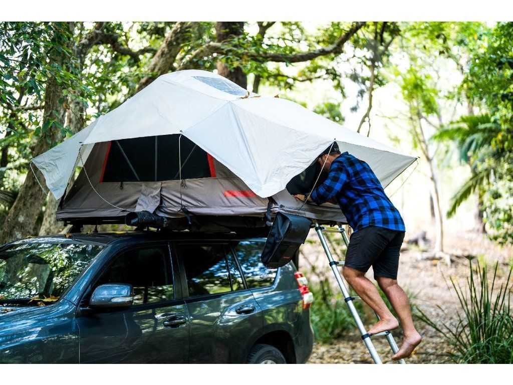 Tienda de Techo Yakima Skyrise HD Medium1