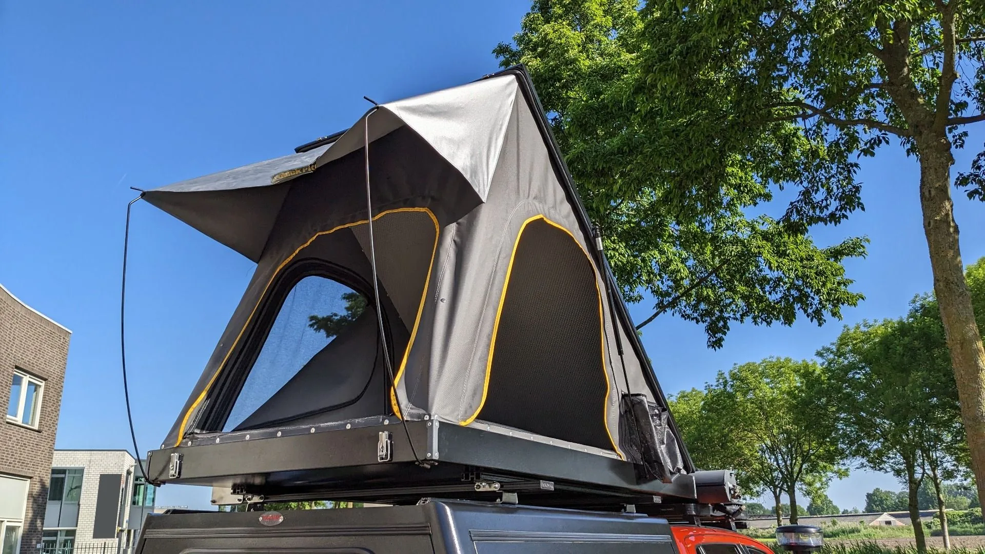 Tenda Aero Quick Pitch na cobertura