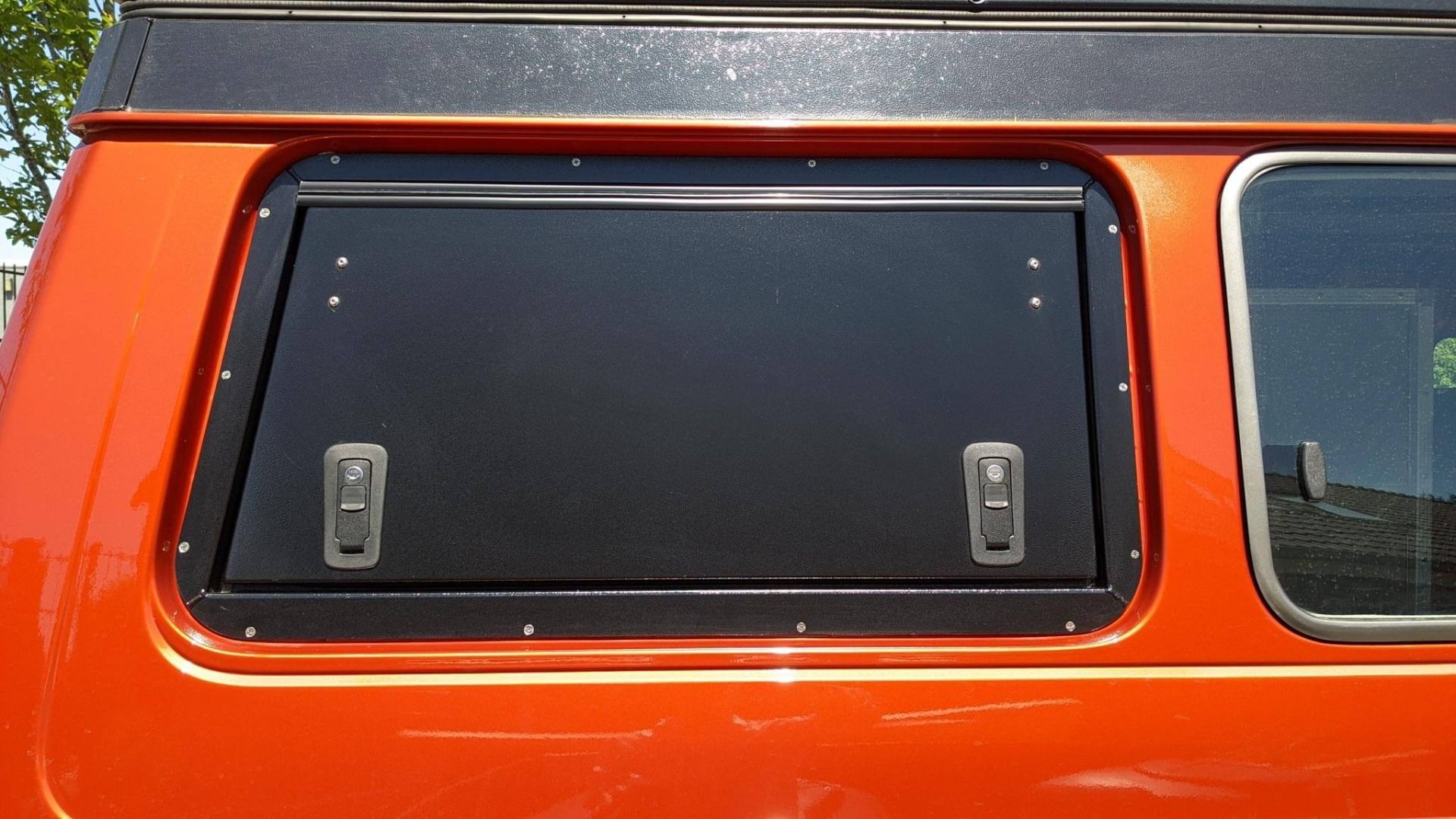 Lunette arrière Toyota Land Cruiser 78 Quick Pitch