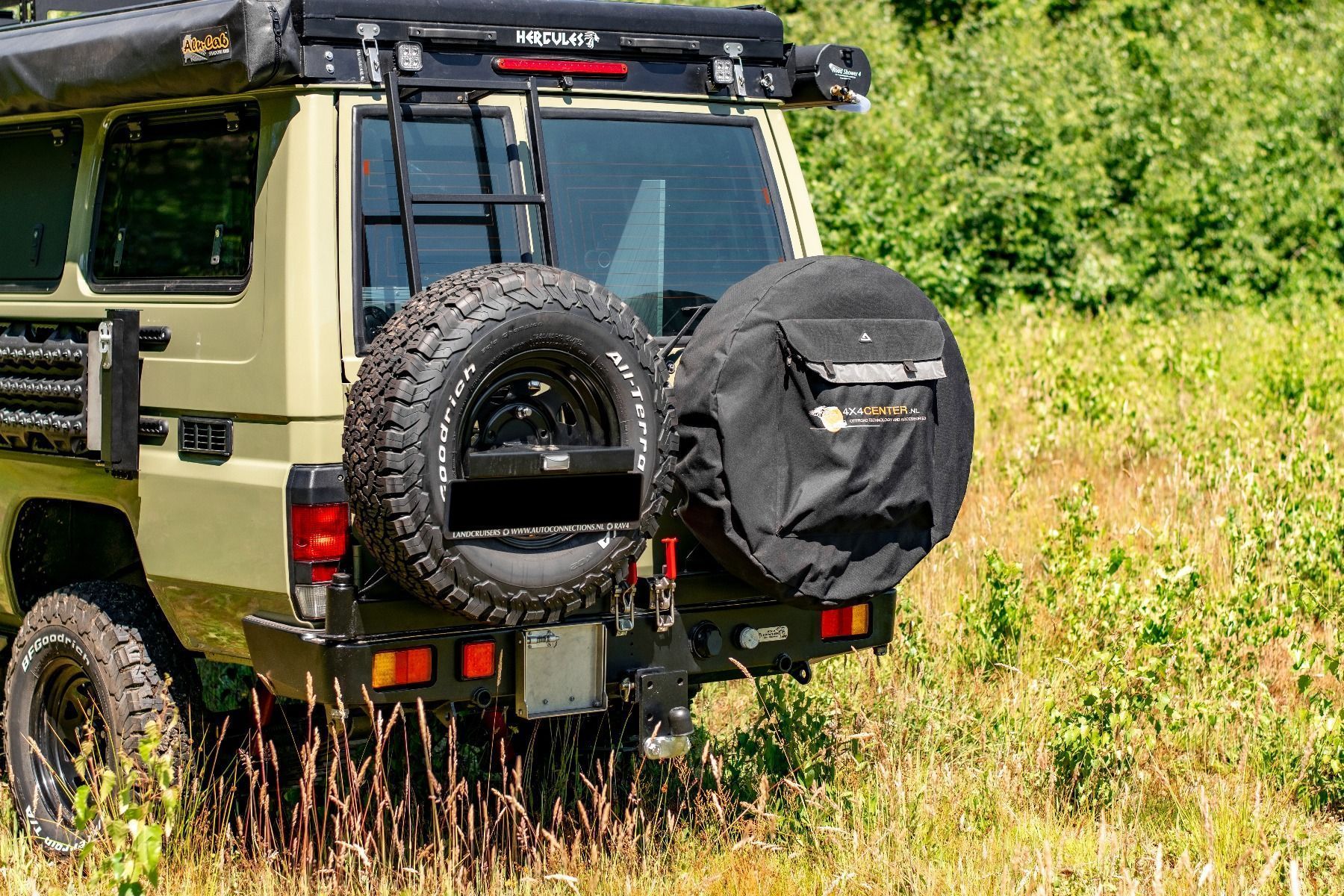Parachoques trasero Gobi-X para Toyota Land Cruiser 75_78