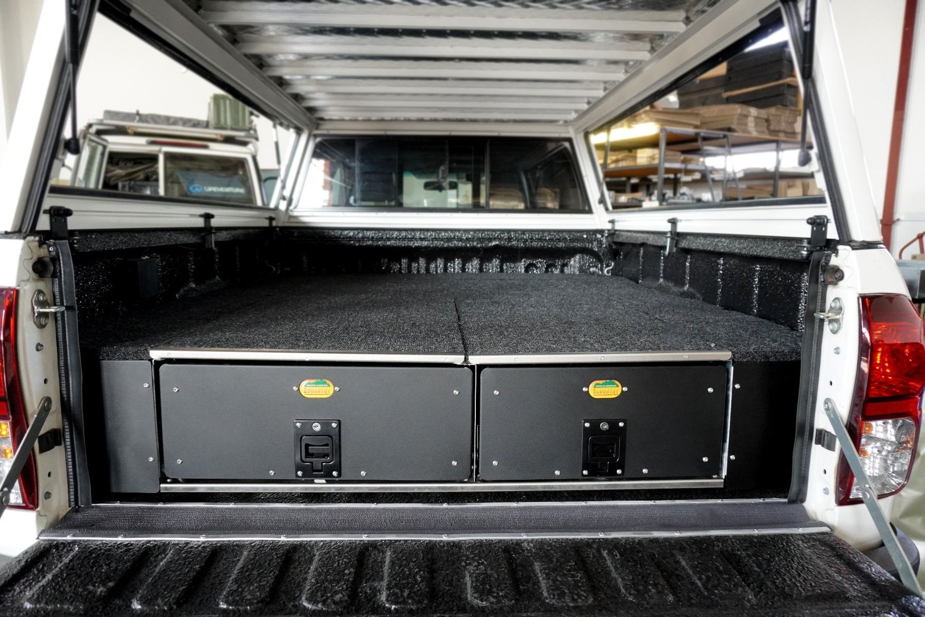 Cajoneras Big Country para Toyota Hilux Revo
