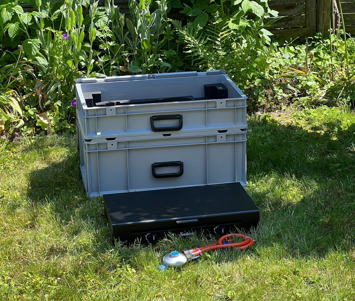 Portable Kitchen for 4 People - Image 16