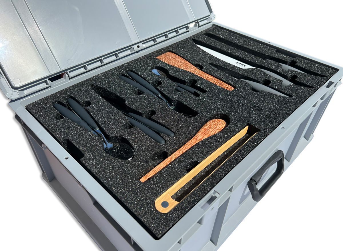 Portable Kitchen for 4 People - Image 5
