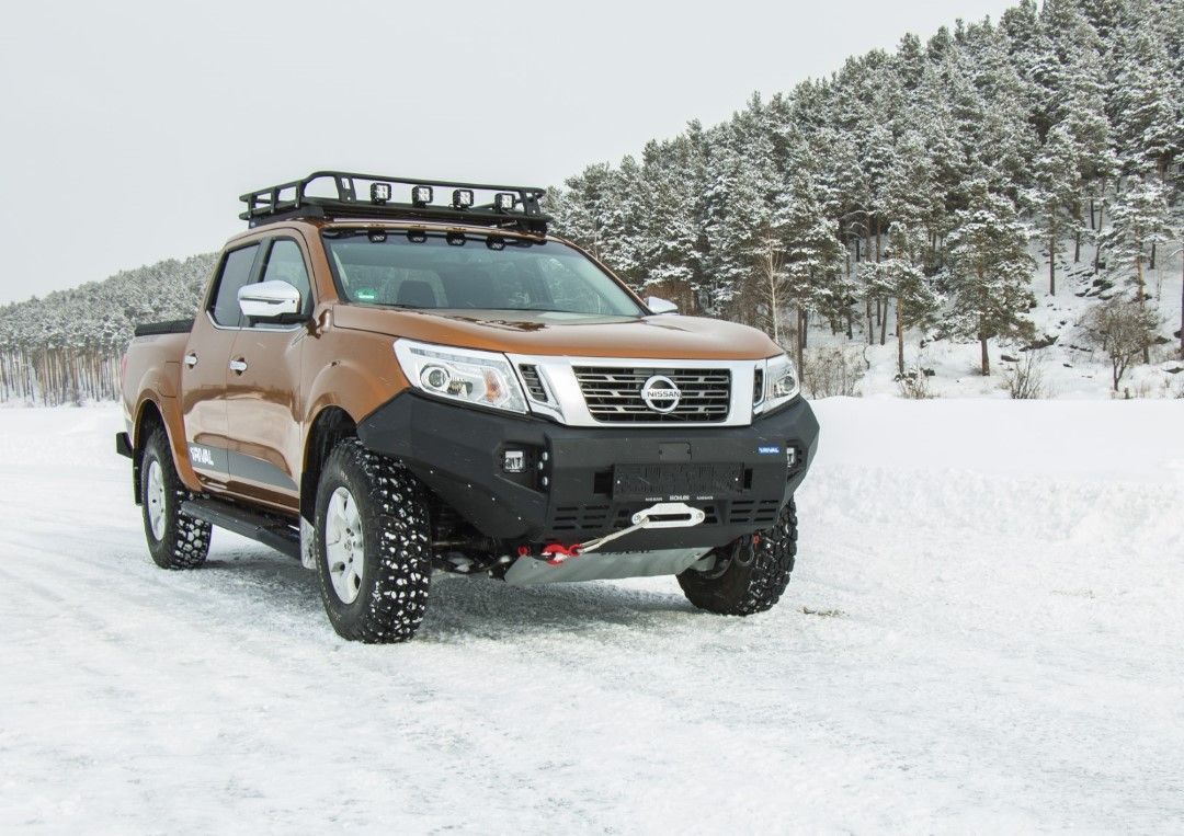 Paraurti anteriore rivale Nissan Navara D23 con fari a LED - Immagine 4