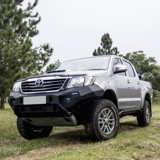 Parachoques Delantero Rival Toyota Hilux Vigo1