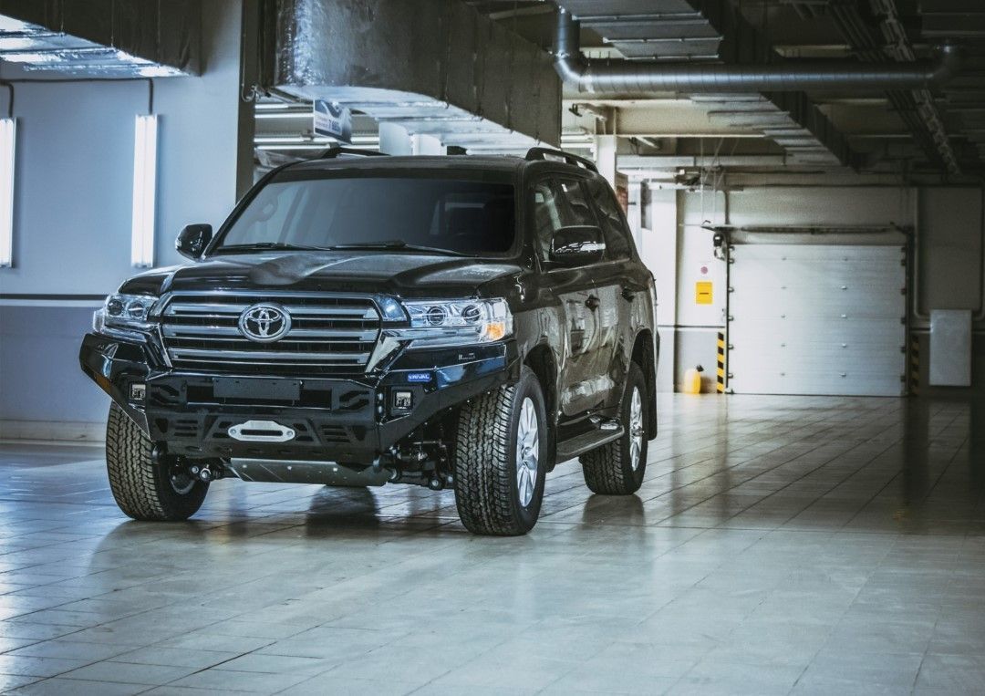 Parachoques Delantero Rival Toyota Land Cruiser J200 - Imagen 4