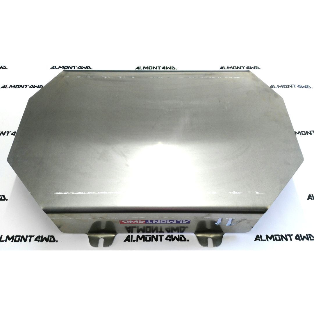 Protección Depósito Combustible Mitsubishi Pajero V20-50