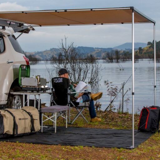ARB awning with aluminium box 2500 x 2500 (includes LED)1