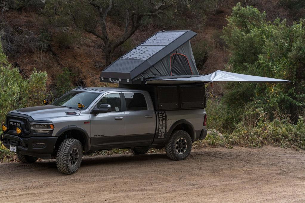 Alu-Cab Canopy Camper 6,4 RAM, black - Imagen 3
