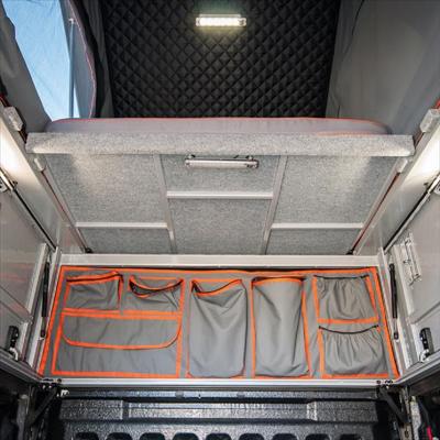 Alu-Cab Canopy Camper Isuzu D-Max D/Cab 2012+, black - Imagen 8