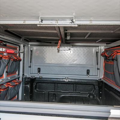 Alu-Cab Canopy Camper Jeep Gladiator D/Cab 2019+, black - Imagen 10