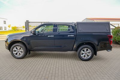 Alu-Cab Canopy Contour for Isuzu D-Max 2020+ DC1