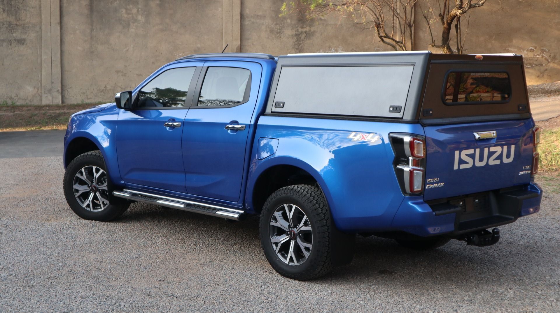 Canopy Bushtech Isuzu D-Max 2021+