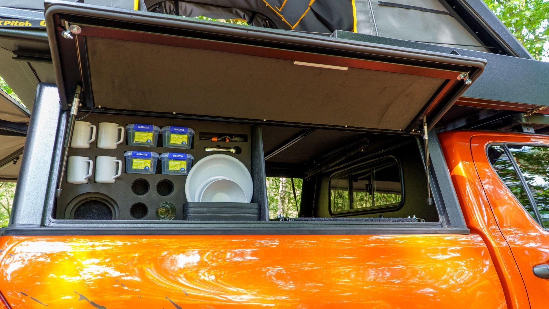 Canopy Bushtech Premium Toyota Hilux Revo 2016+1