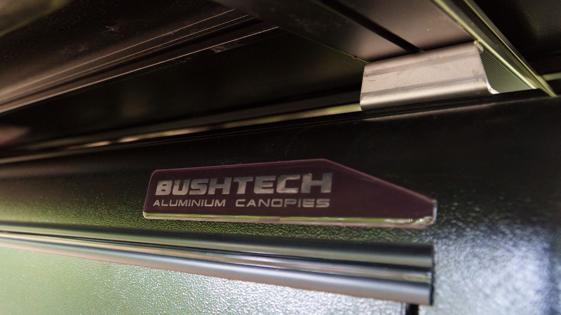 Canopy Bushtech Premium Toyota Hilux Revo 2016+5