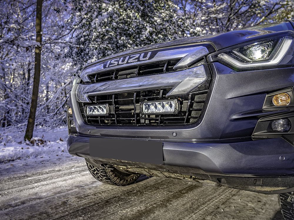 Kit griglia Isuzu D-Max (2021-2022) Triple-R 7508