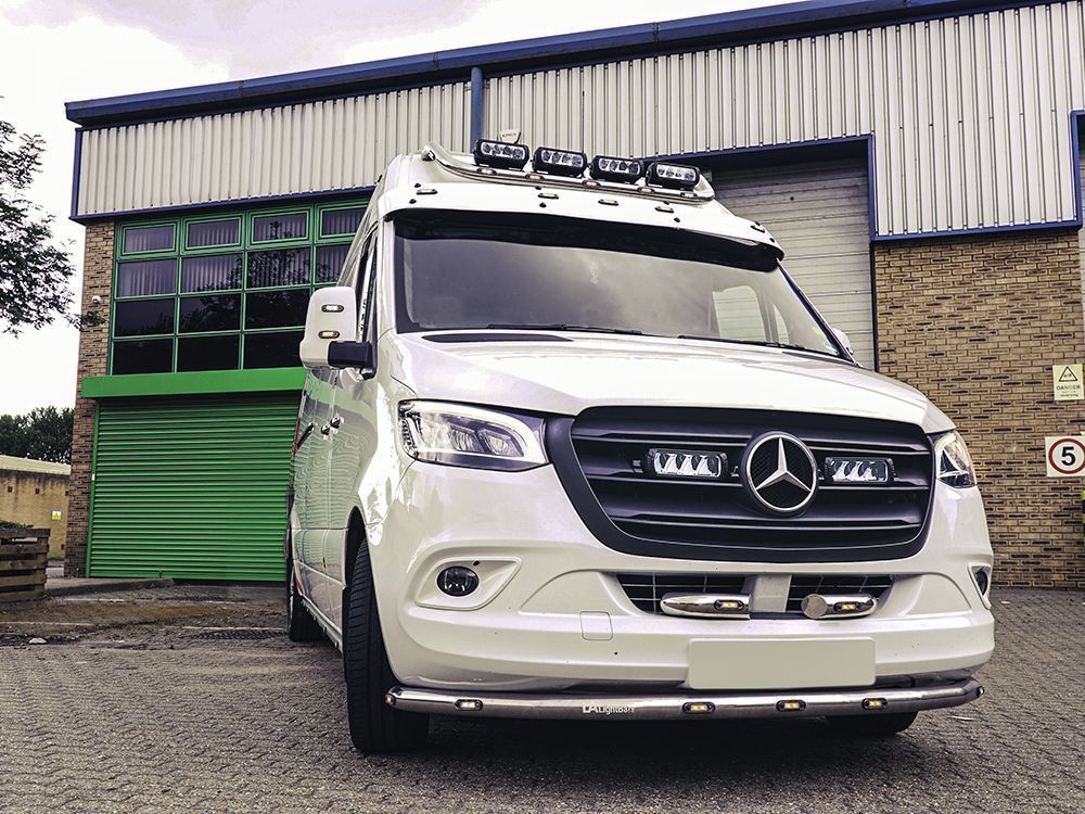 Kit Parrilla Mercedes Sprinter (2018+)11