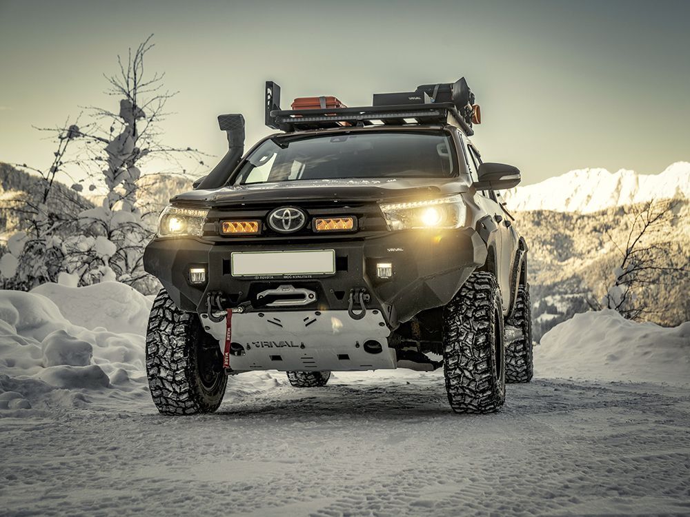 Kit Parrilla Toyota Hilux (2017-2020)2