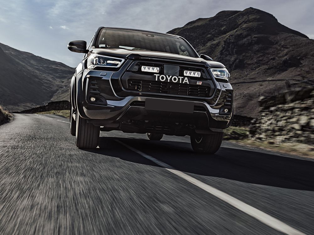 Kit Parrilla Toyota Hilux GR Sport (2023-2024)9