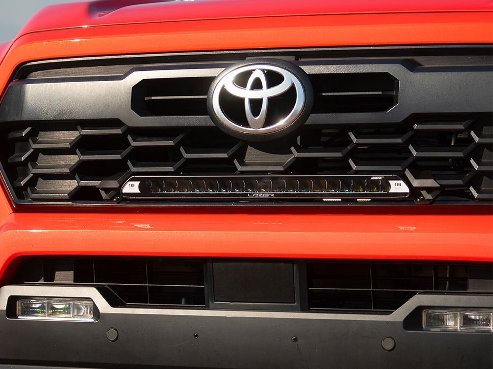 Ensemble de calandre LBA2024 Linear-18 Elite pour Toyota Tacoma TRD (2+)