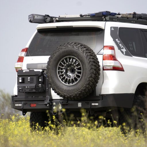 Paragolpes trasero Toyota Land Cruiser 150 2009-2022