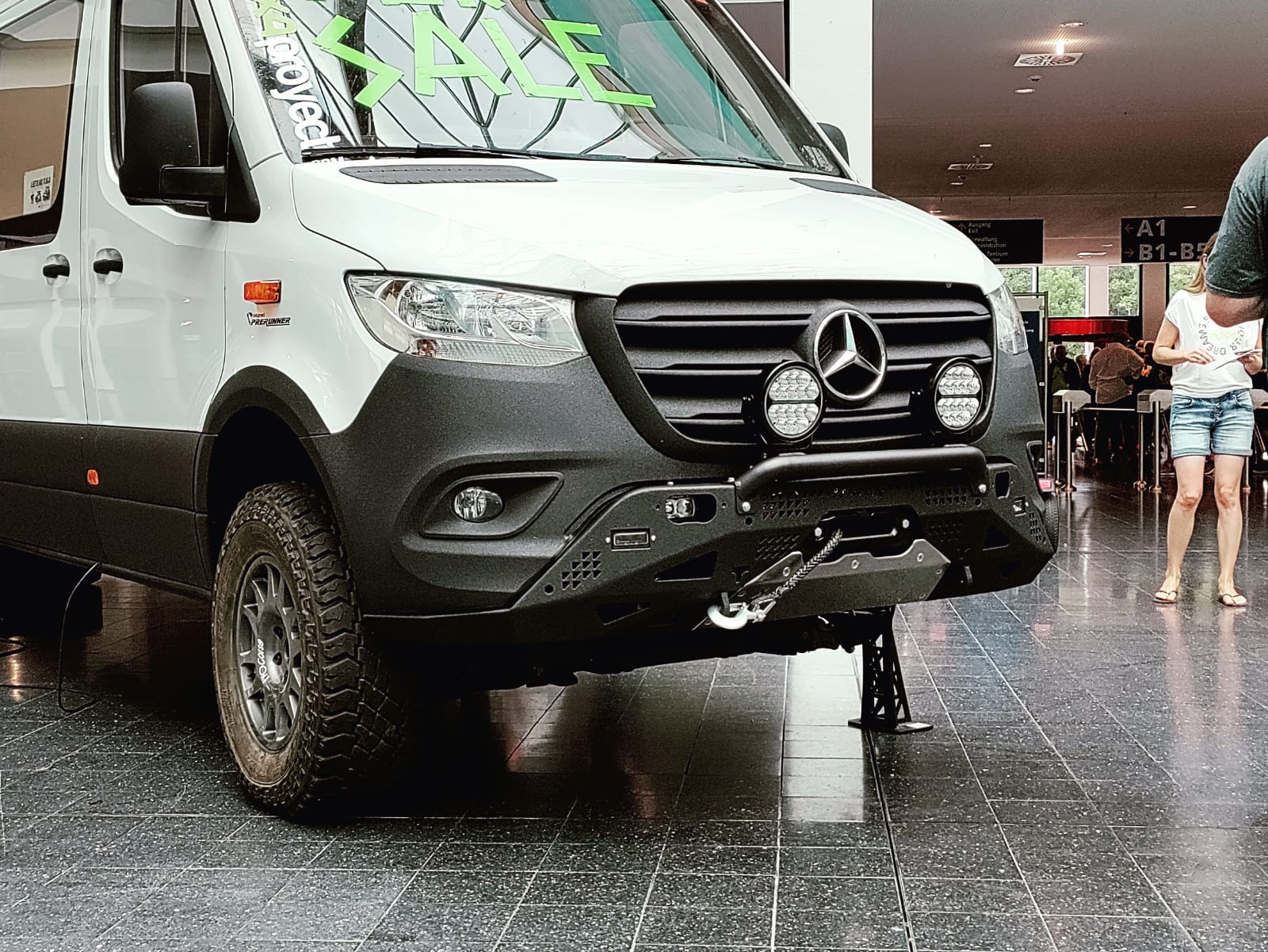Paragolpes híbrido Mercedes Sprinter 907