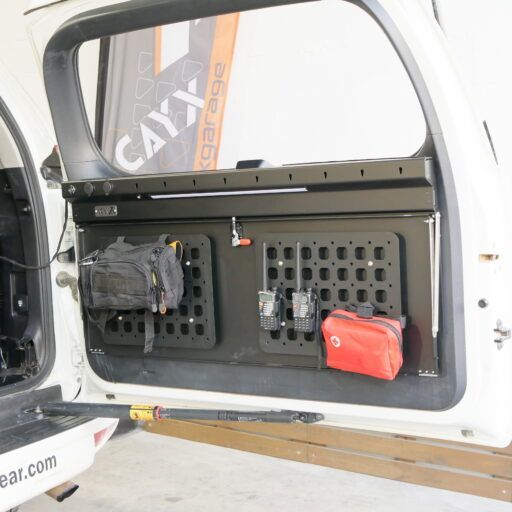 Mesa abatible en portón trasero Toyota LC 1501