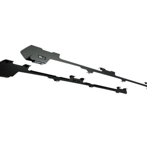 Alternative view of Land Rover Discovery LR3 & LR4 Foot Rails