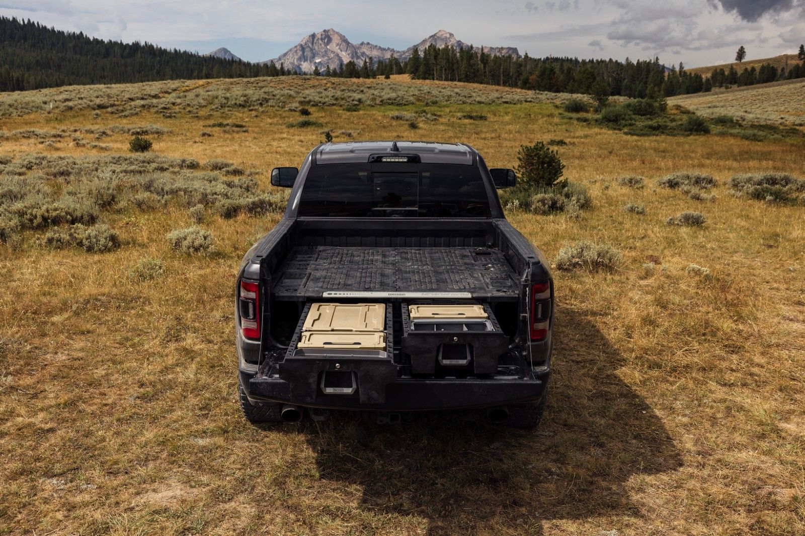 Decked Gen2 RAM6 Drawers